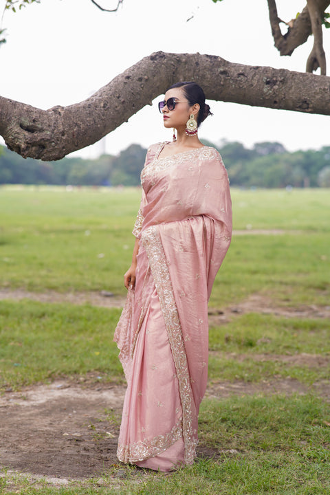 Pink Saree with Gleaming Beads Pink & white Edition